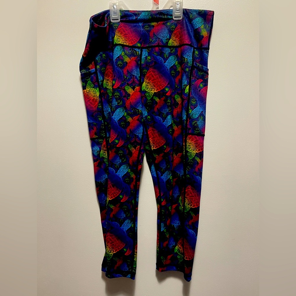 Constantly varied gear sea turtles leggings